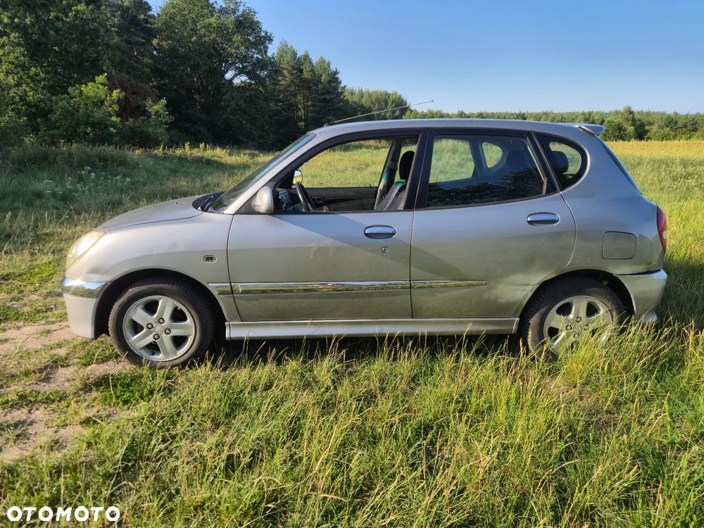Daihatsu Sirion 1.3 Top S - 7