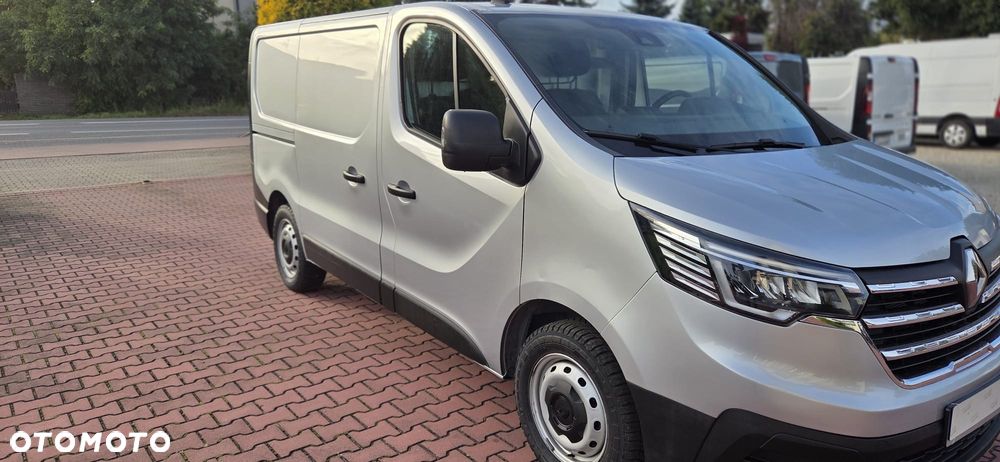 Renault Trafic - 2