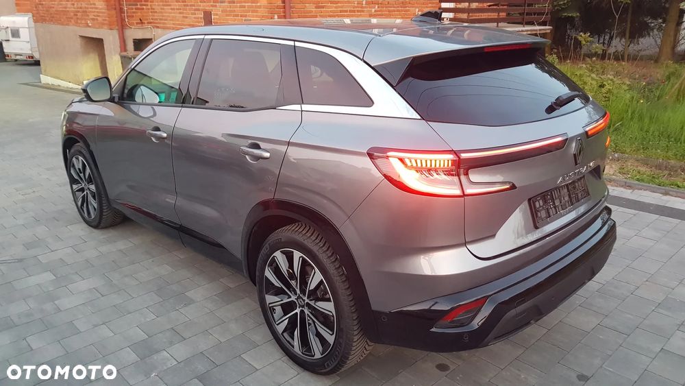 Renault Austral E-Tech Full 200 Iconic - 12