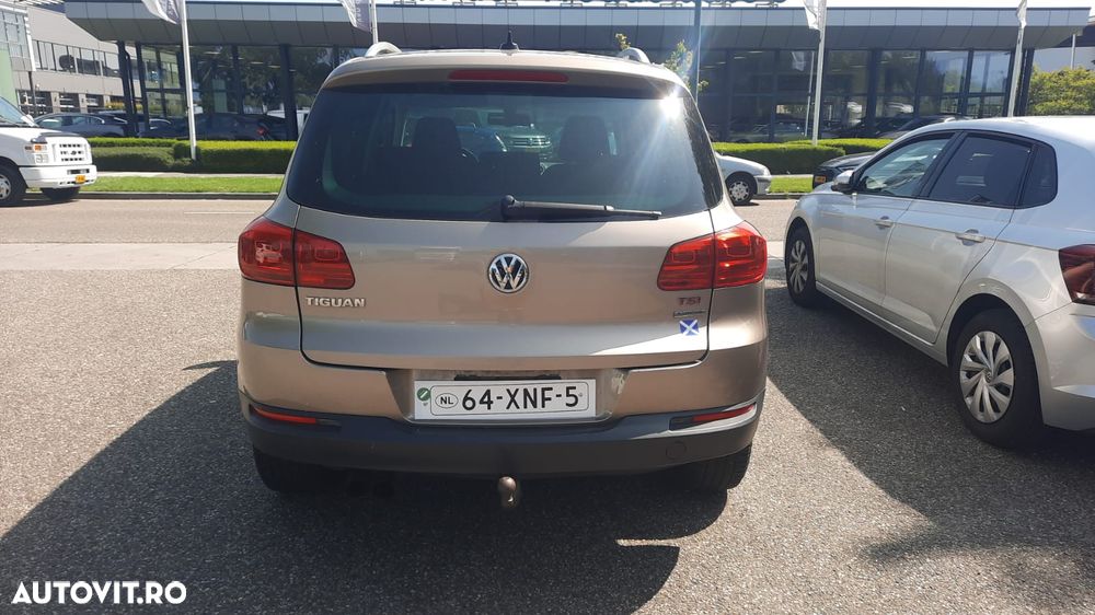 Volkswagen Tiguan - 9