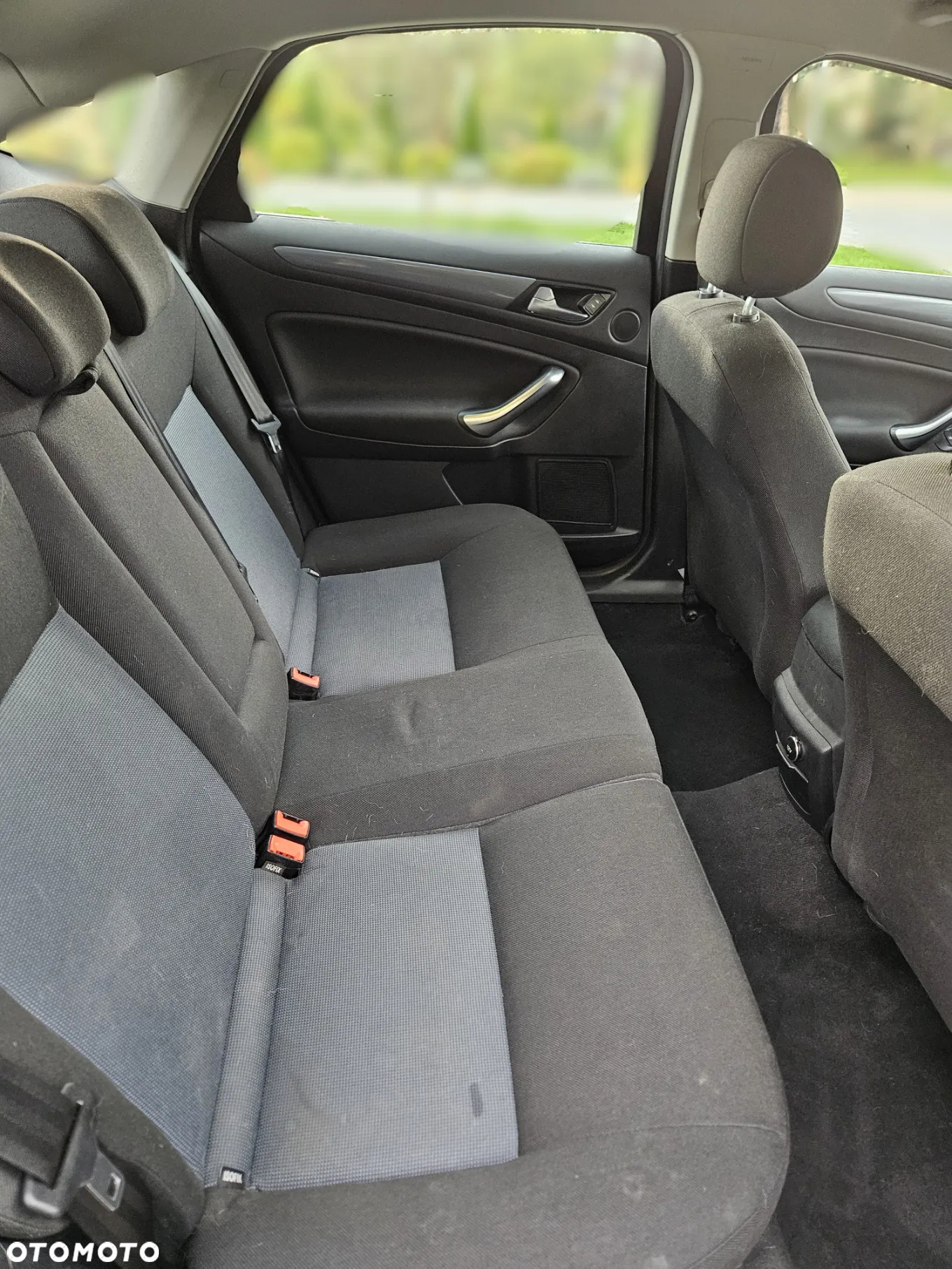 Ford Mondeo - 8