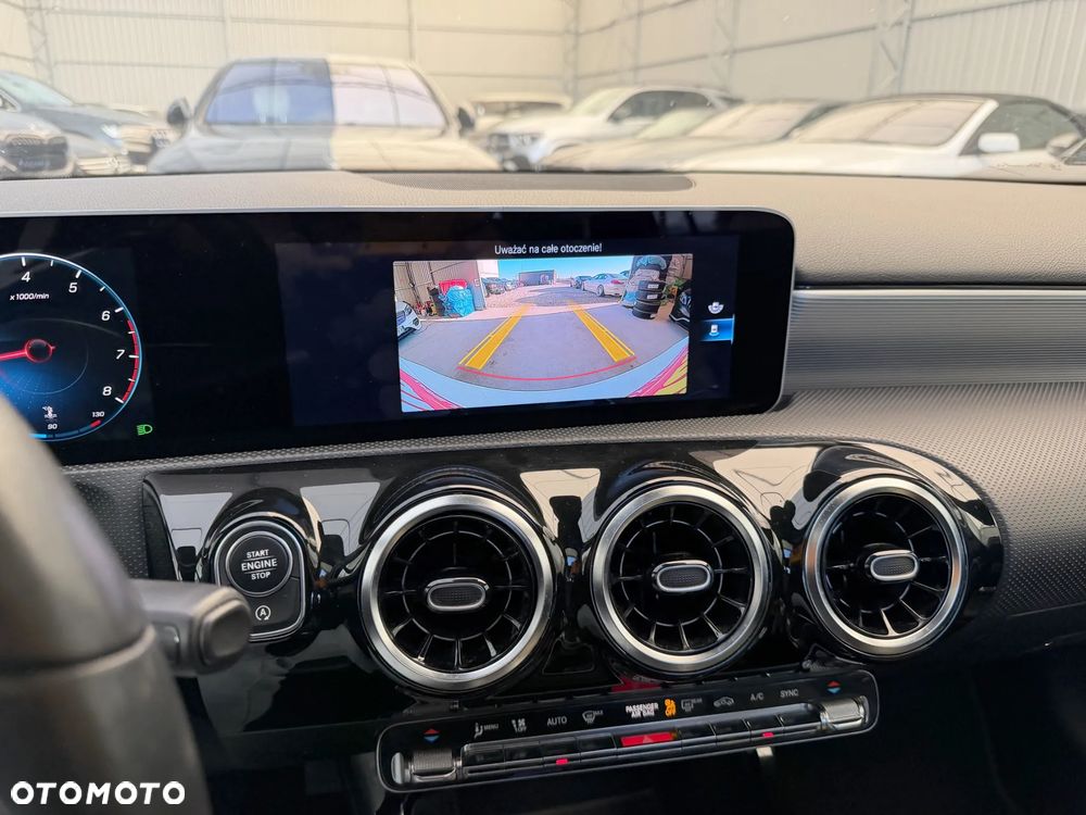 Mercedes-Benz Klasa A 220 7G-DCT AMG Line - 11