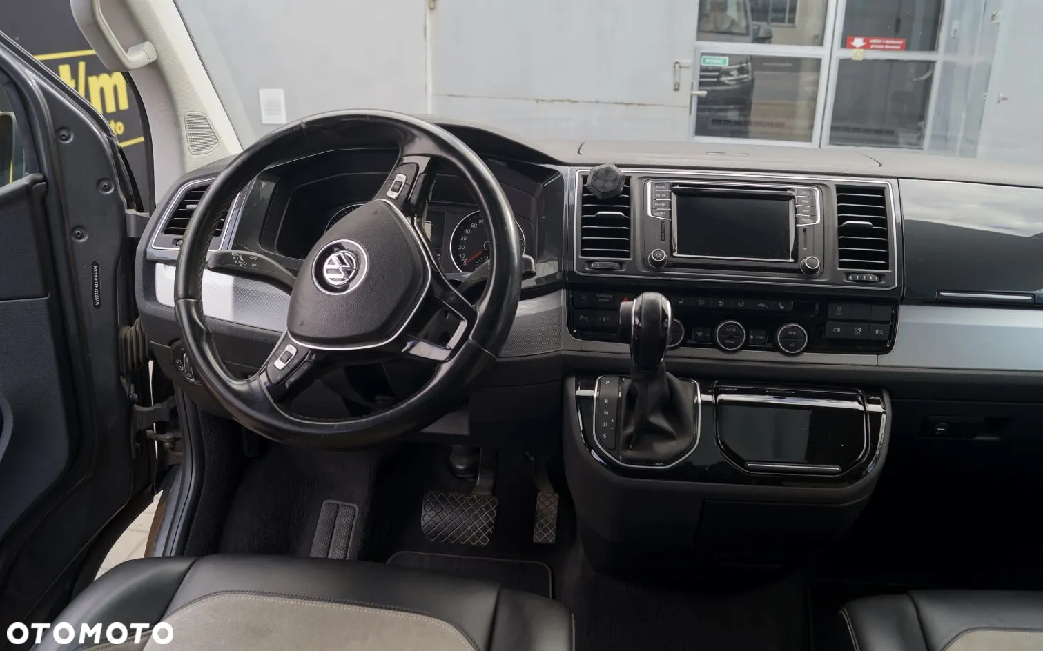 Volkswagen Multivan 2.0 TSI L1 Highline 4Motion DSG - 15