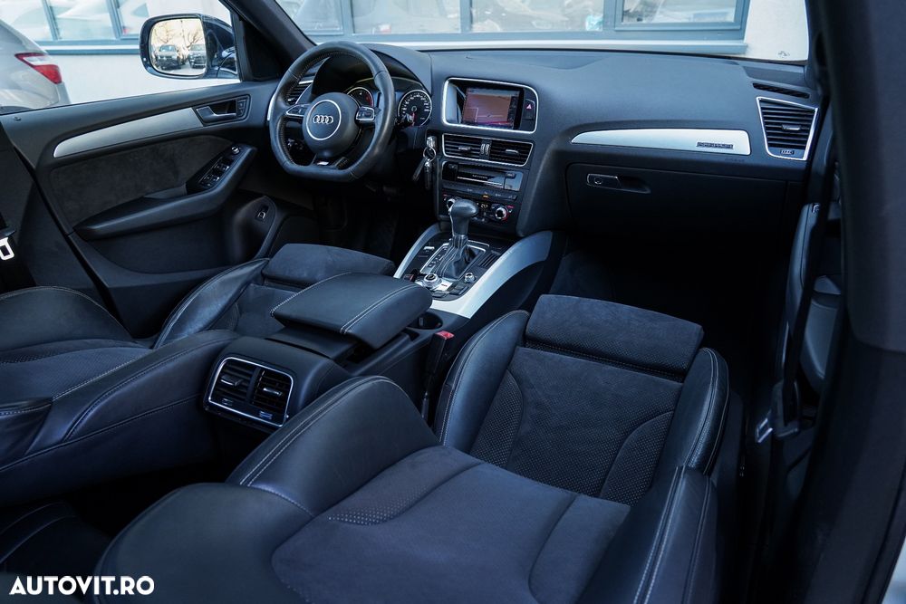 Audi Q5 2.0 TDI Quattro S tronic Design - 16