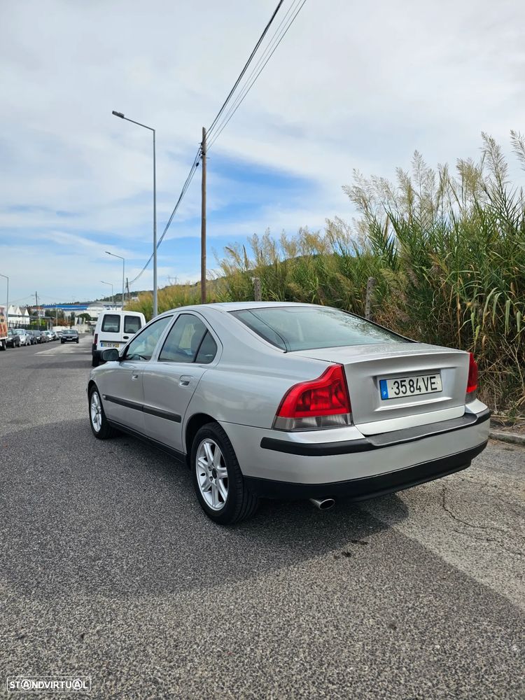 Volvo S60 2.0 T Optima - 3
