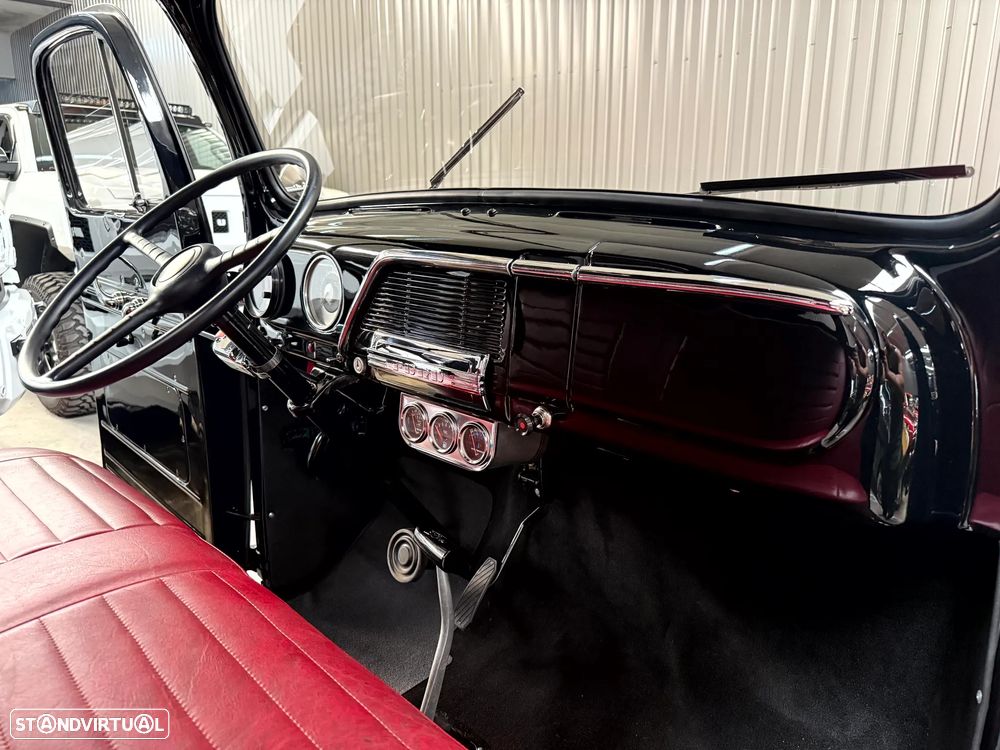 Ford F-100 F1 V8 5.7 - 30