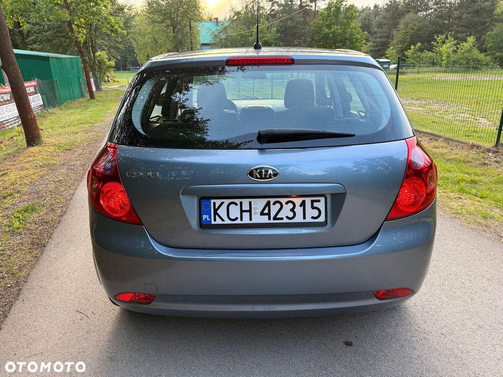 Kia Ceed 1.4 Comfort - 14