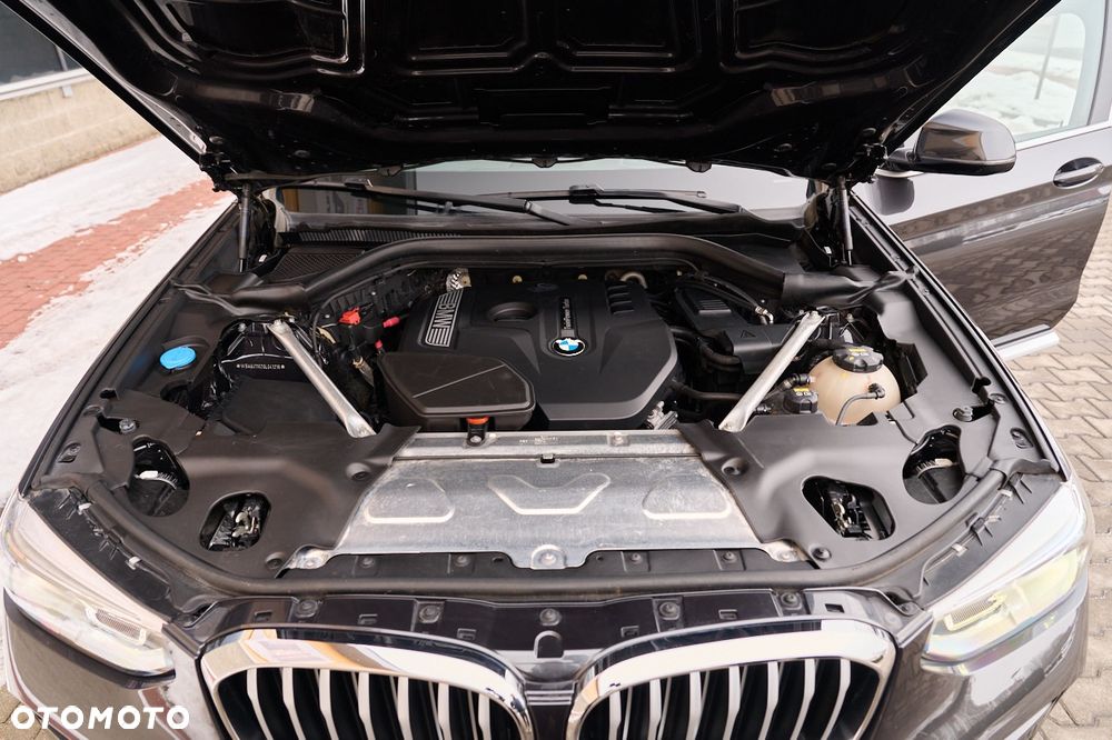 BMW X4 xDrive20i xLine sport - 17