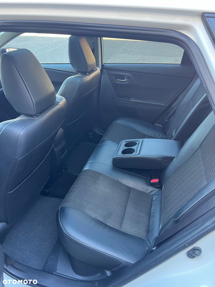 Toyota Auris - 9