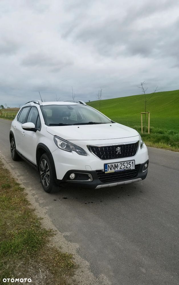 Peugeot 2008 PureTech 82 Urban Move - 1