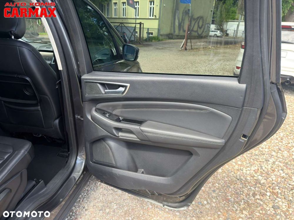 Ford Galaxy - 16