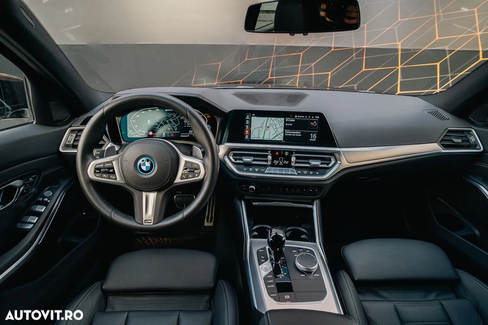 BMW Seria 3 330e xDrive AT PHEV - 7