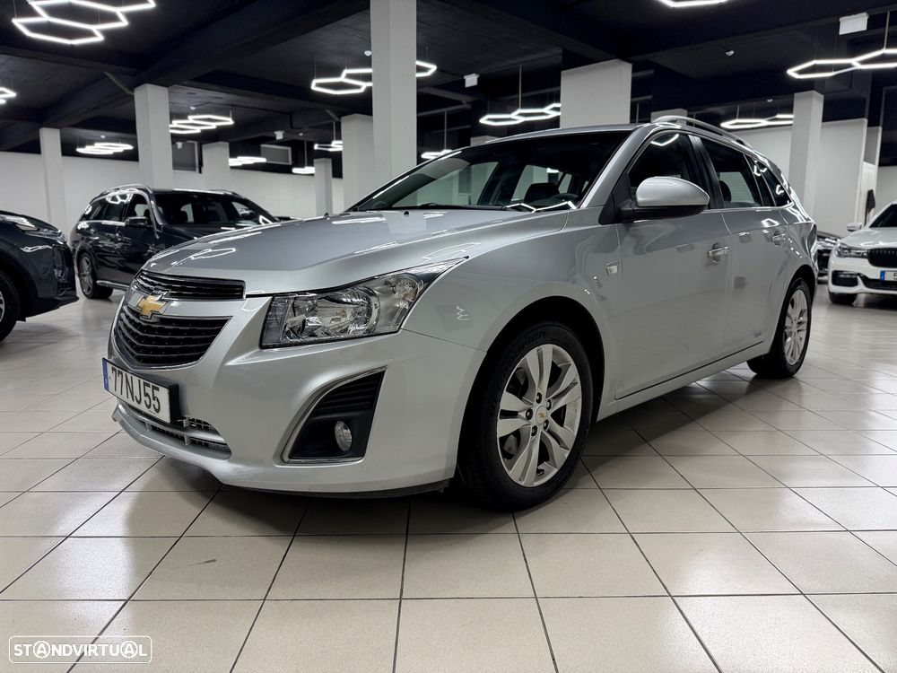 Chevrolet Cruze SW 1.7 VCDi LTZ - 11