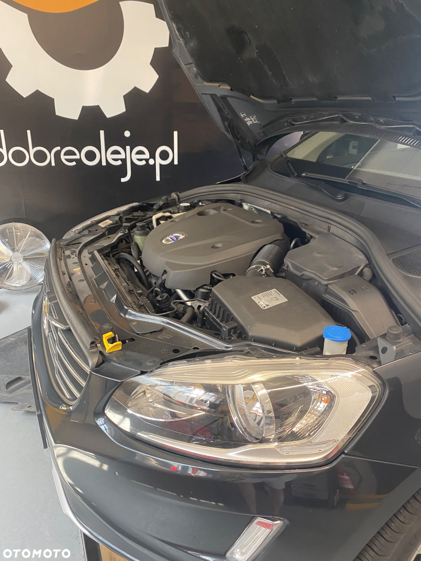 Volvo XC 60 D4 Drive-E Momentum - 18