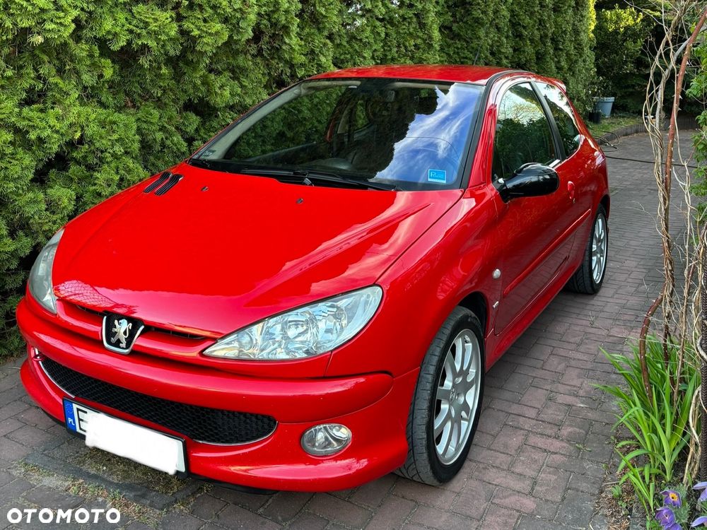 Peugeot 206 - 1