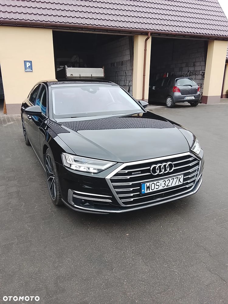 Audi A8 - 2