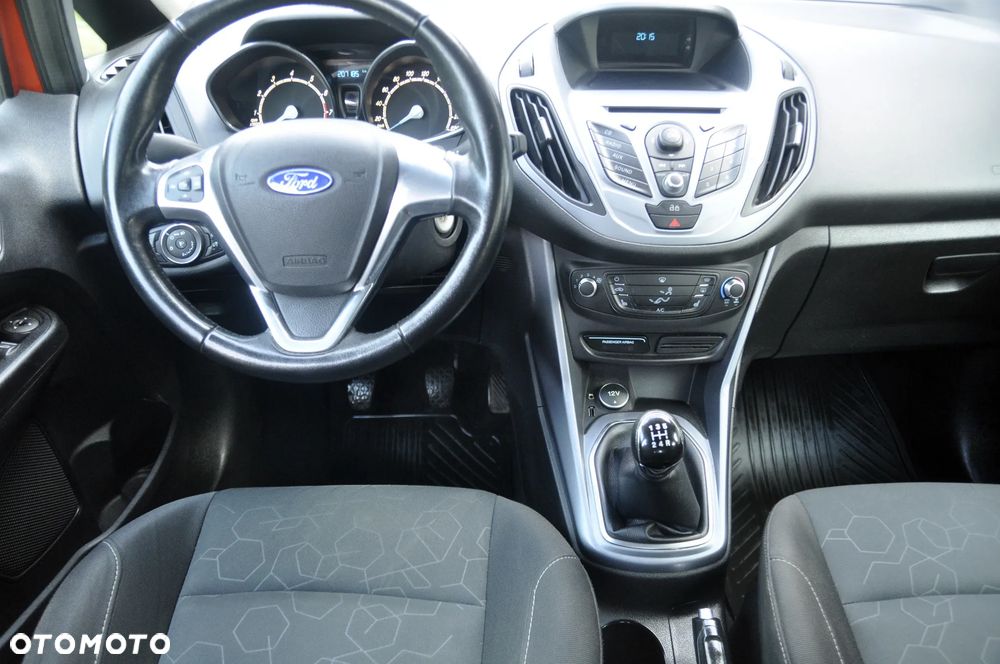 Ford B-MAX - 11