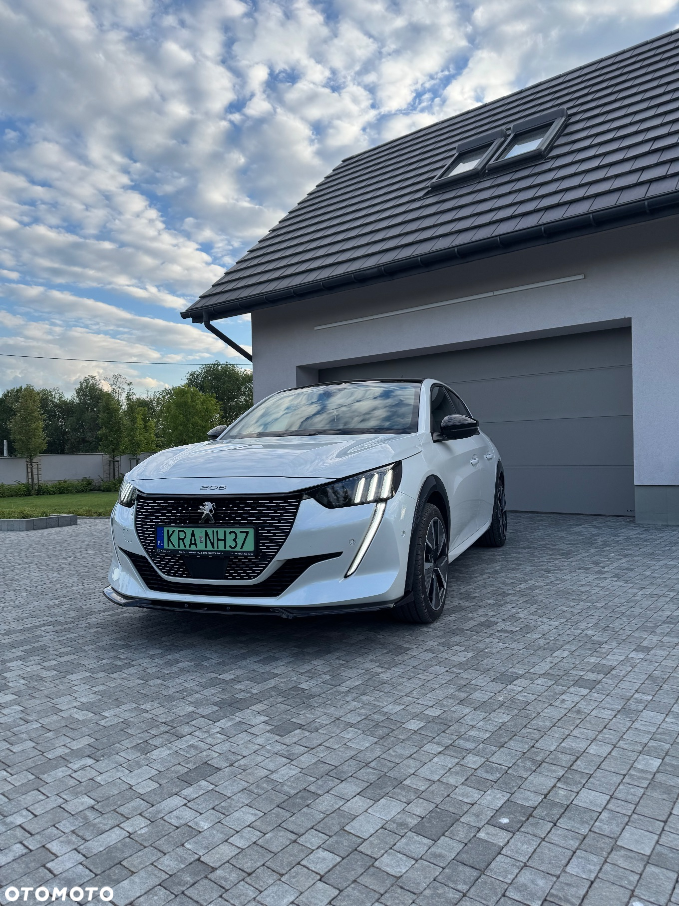 Peugeot 208 e-208 GT Pack - 7