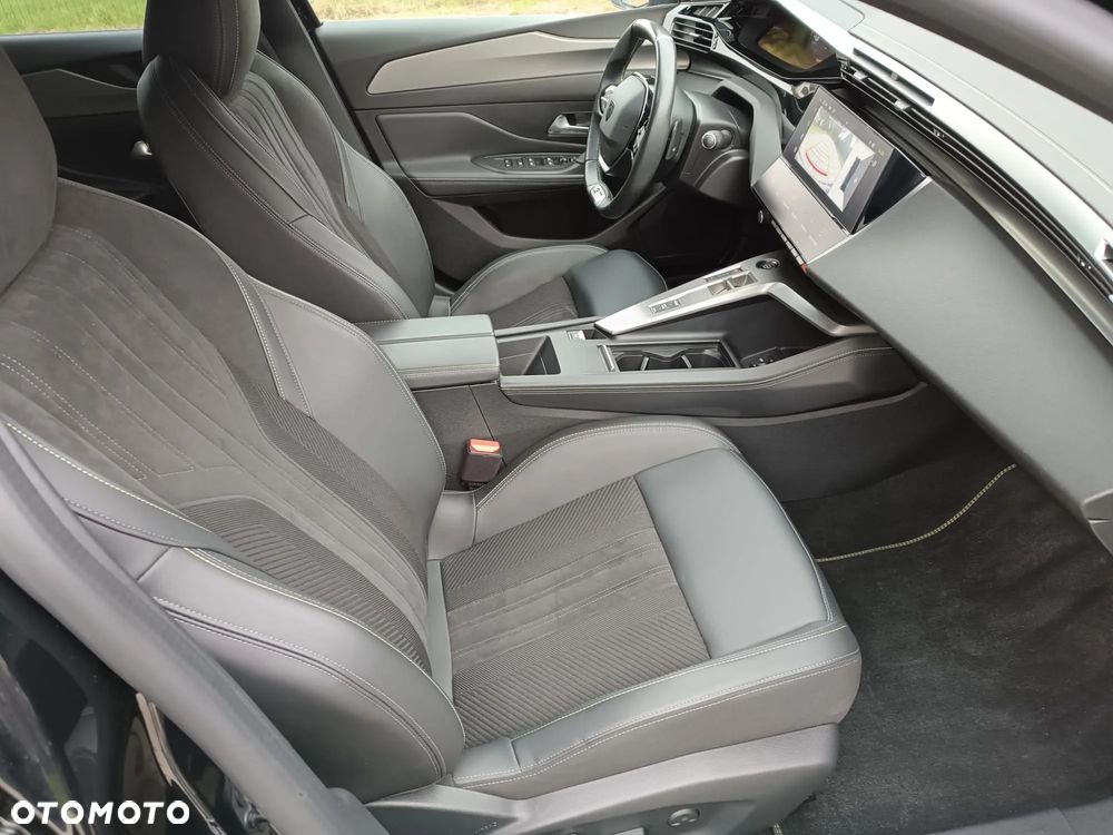 Peugeot 408 1.2 PureTech GT S&S EAT8 - 21