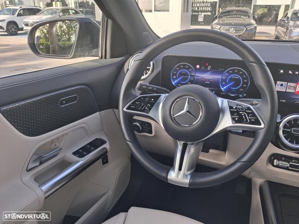 Mercedes-Benz EQA 250+ Progressive - 16