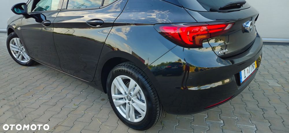 Opel Astra IV 1.4 Essentia - 13