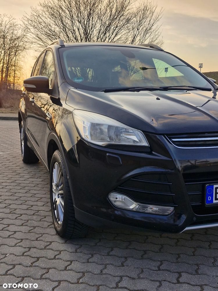 Ford Kuga 2.0 TDCi 4x4 Titanium - 33