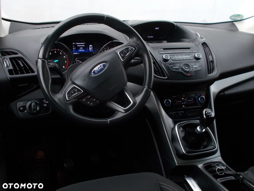 Ford Kuga - 7