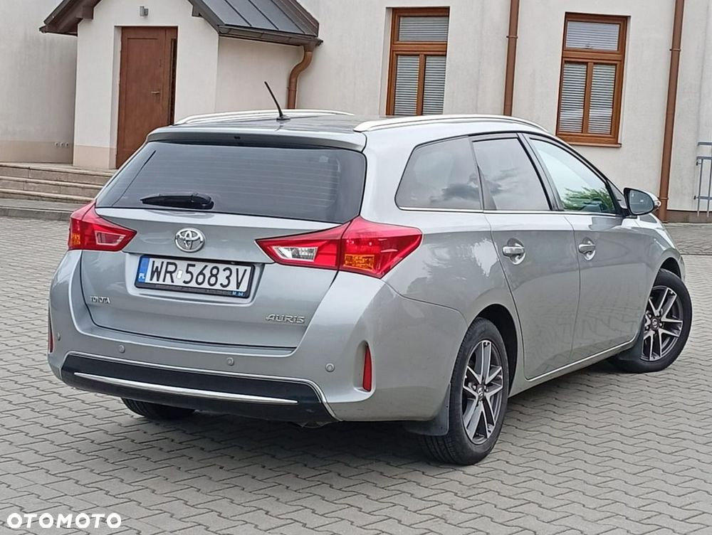 Toyota Auris - 23