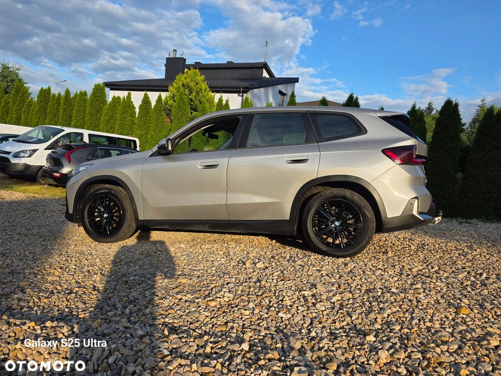 BMW iX1 eDrive20 - 15