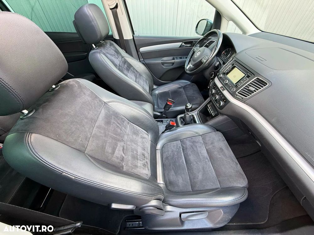 Volkswagen Sharan 2.0 TDI 4MOTION Blue Motion Style - 24