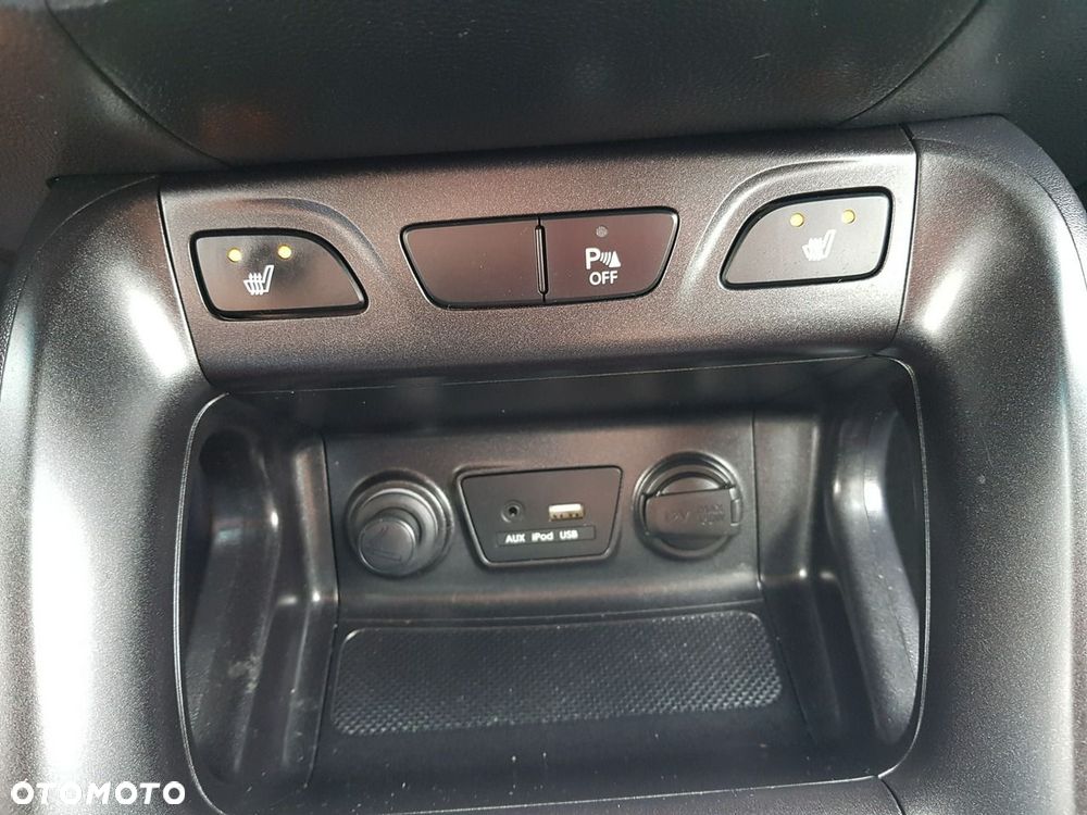Hyundai ix35 1.7 CRDi Comfort 2WD - 19