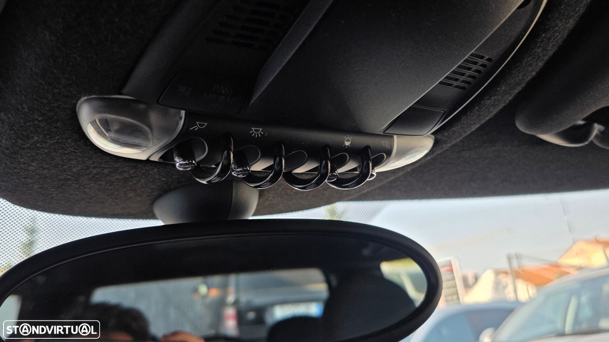 MINI 3 Portas John Cooper Works - 25