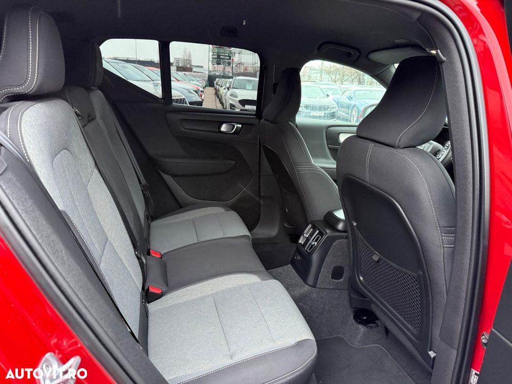 Volvo XC 40 Recharge T4 Twin Engine AT7 Inscription Expression - 22