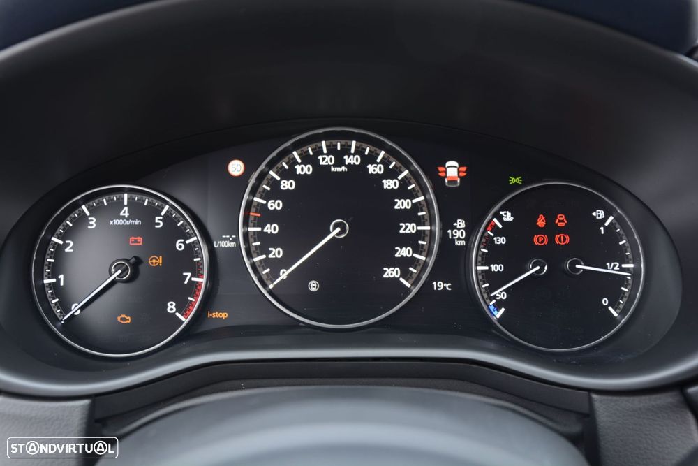 Mazda CX-30 1.8 Sky-D Evolve i-Active - 17