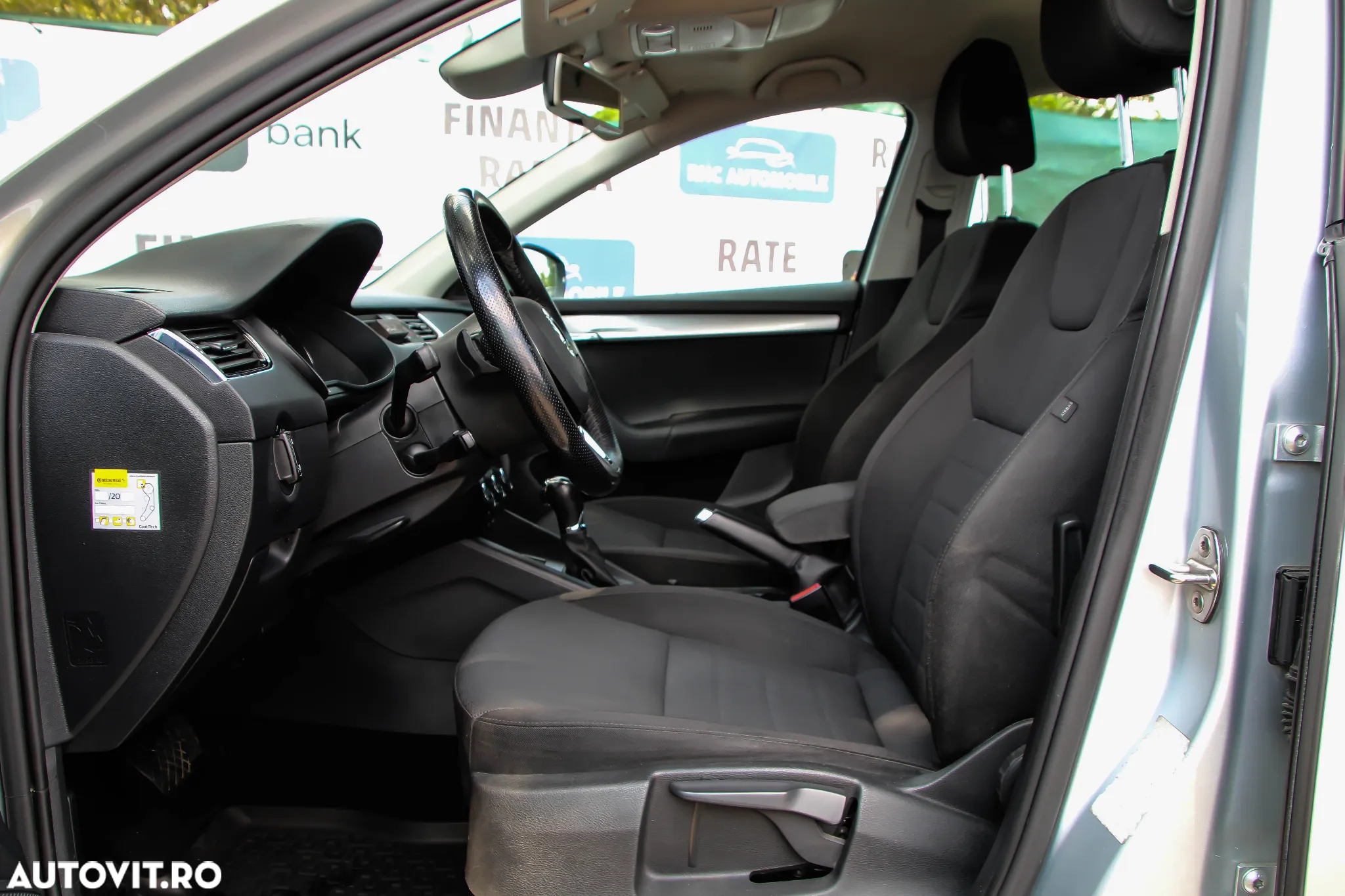 Skoda Octavia 2.0 TDI DSG Style - 7