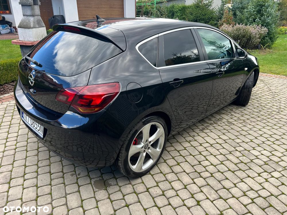 Opel Astra 1.6 Turbo Sport - 12