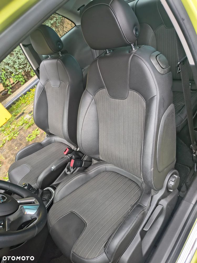 Opel Adam 1.4 - 19