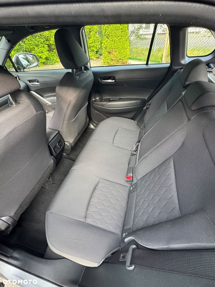 Toyota Corolla Cross 2.0 Hybrid Comfort - 10