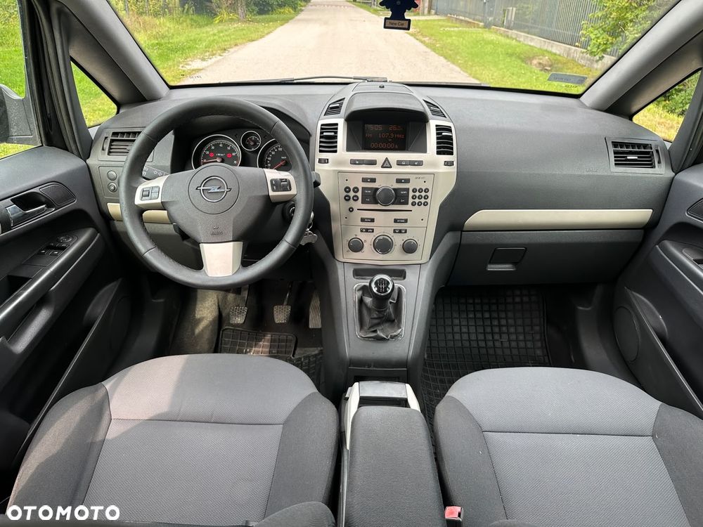 Opel Zafira 1.8 - 7