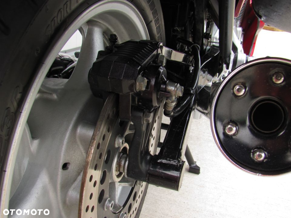 Suzuki GSX - 7