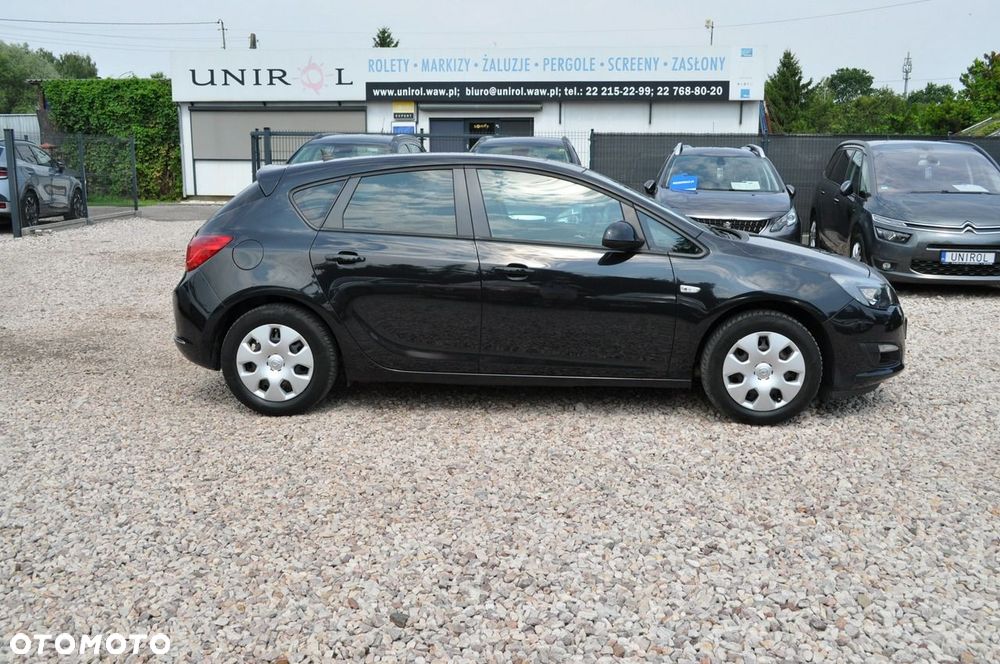 Opel Astra 1.6 Automatik Style - 4