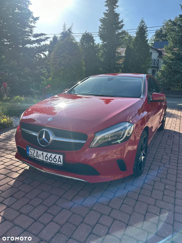 Mercedes-Benz Klasa A 180 7G-DCT - 11