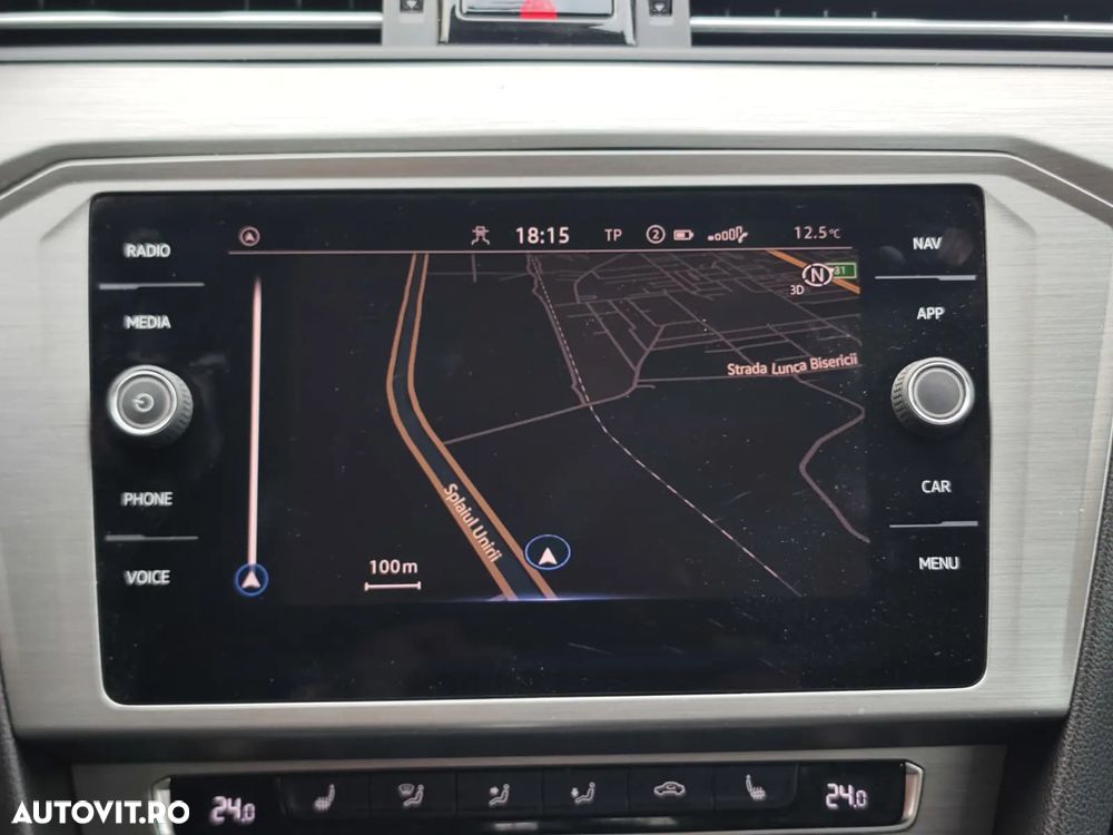 Volkswagen Passat 1.5 TSI ACT DSG Advance - 16