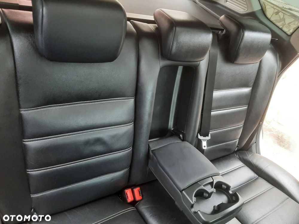 Ford Kuga 2.5 4x4 White Magic - 11