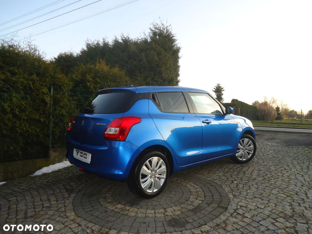 Suzuki Swift 1.2 Premium Plus - 6