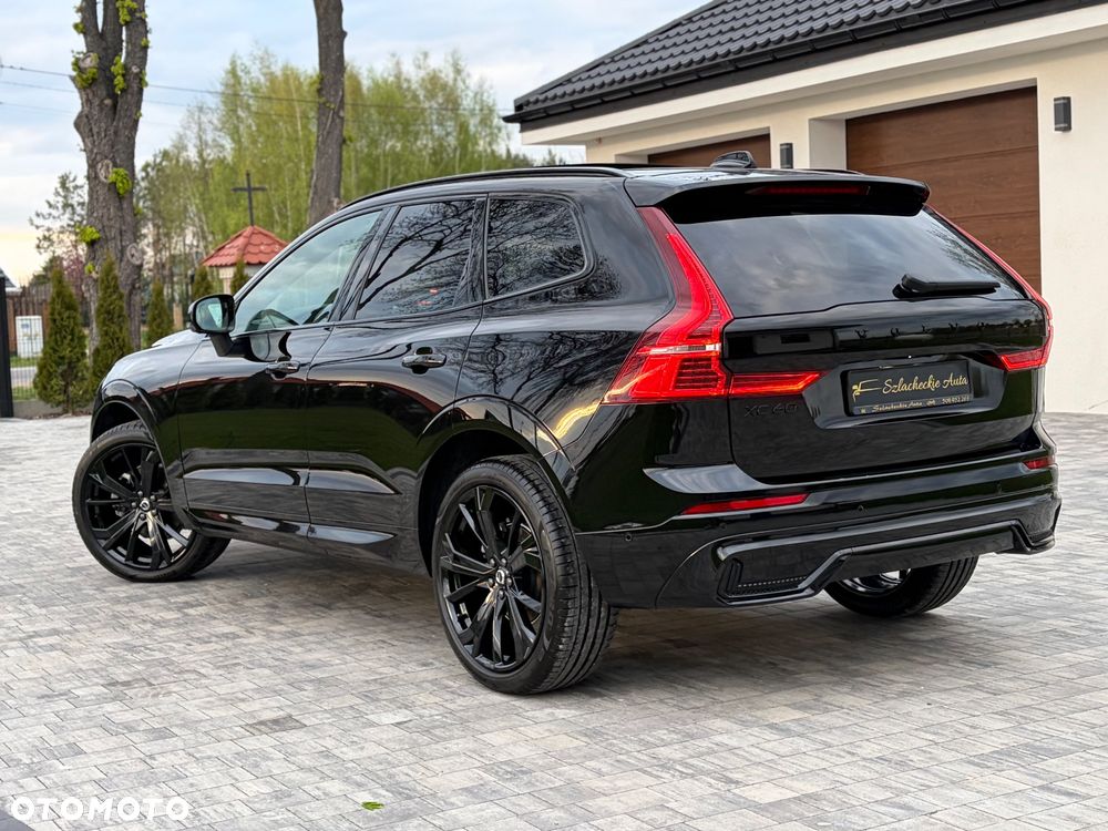Volvo XC 60 B5 B AWD Plus Black Edition - 5