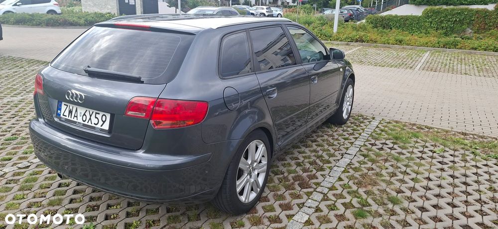 Audi A3 Sportback 1.6 Ambiente - 6