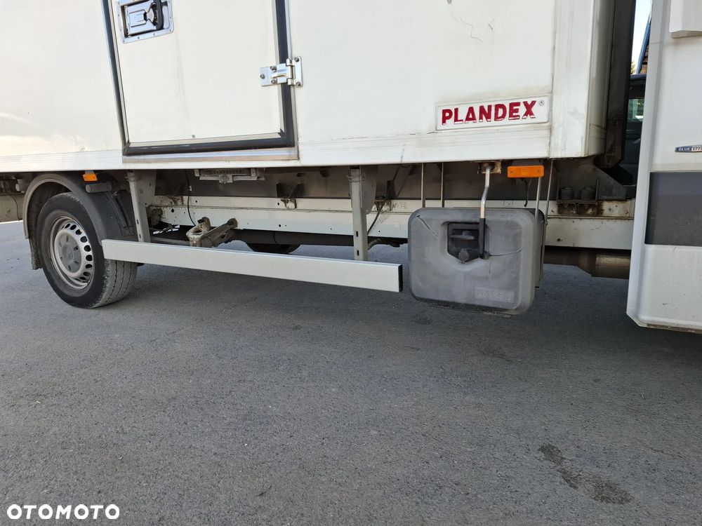 Mercedes-Benz Sprinter - 6