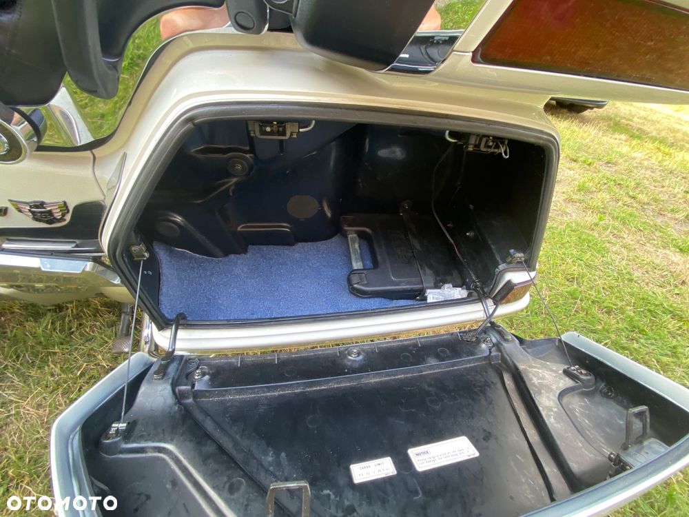 Honda GL - 7