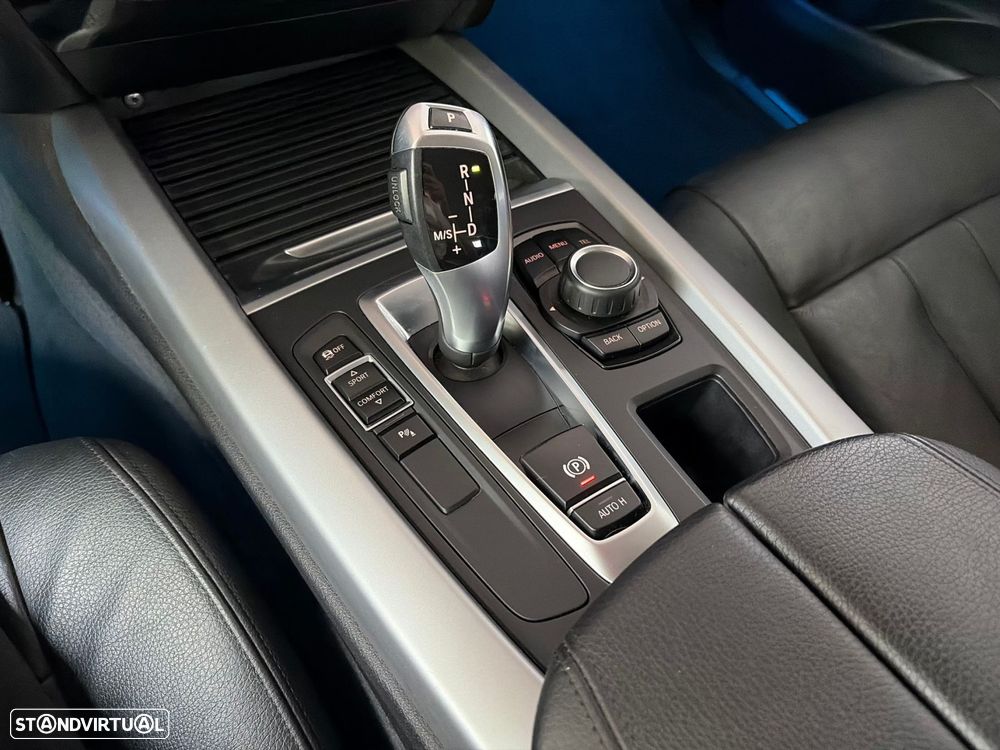 BMW X5 25 d sDrive Comfort 7L - 56